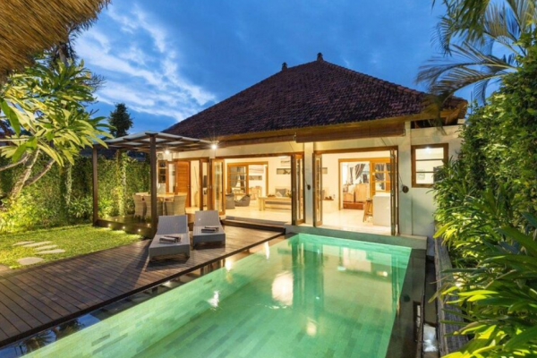 Villa dengan kolam renang pribadi dan taman tropis dari Bali, Indonesia